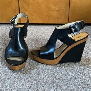 Black leather Michael Kors Josephine Wedges
